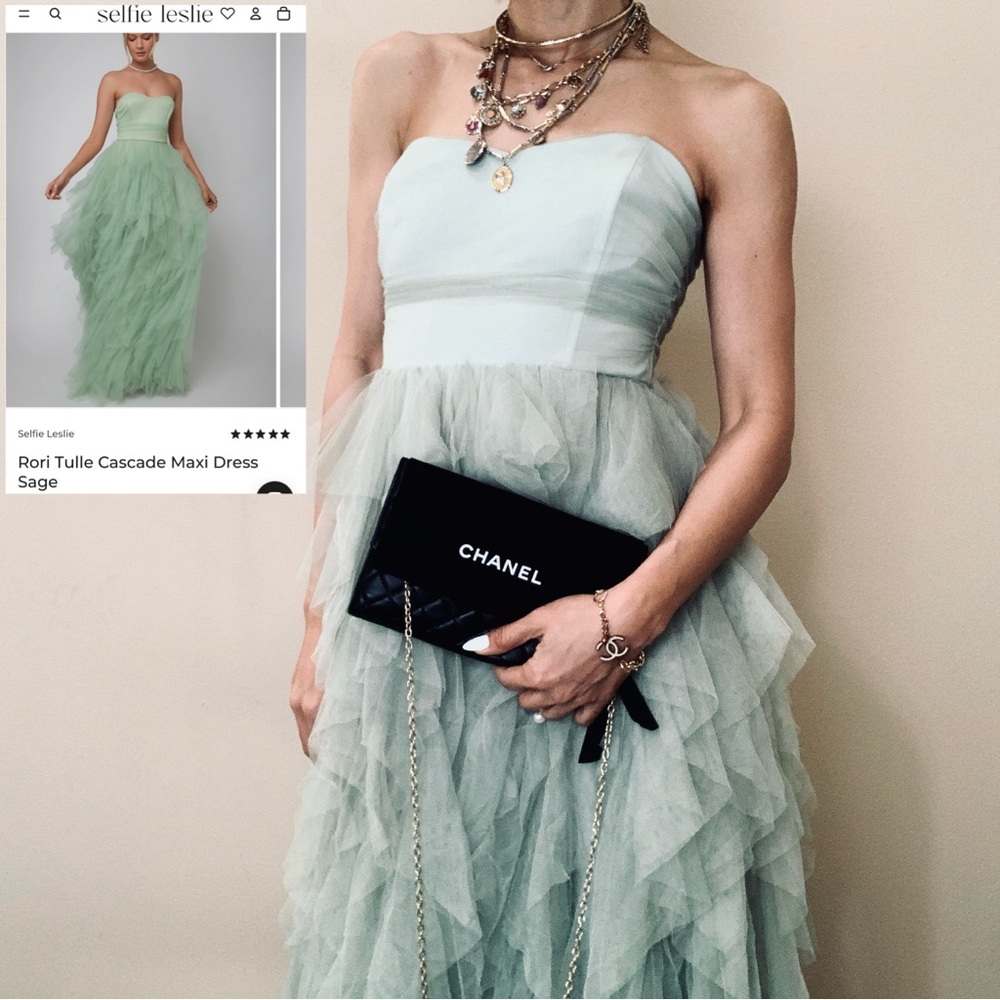 Brand New Selfie Lesile maxi dress